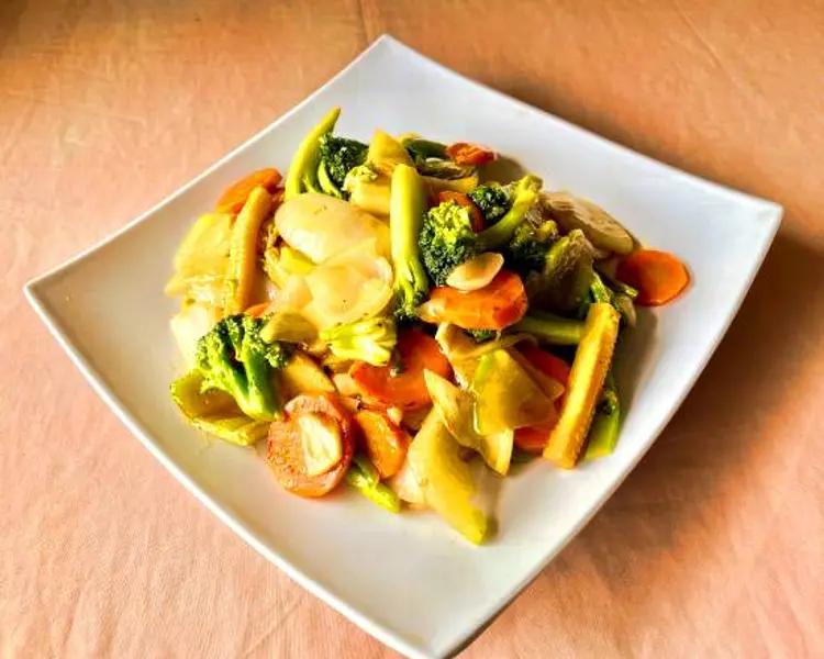 Verduras Chinas en Salsa de Ostión