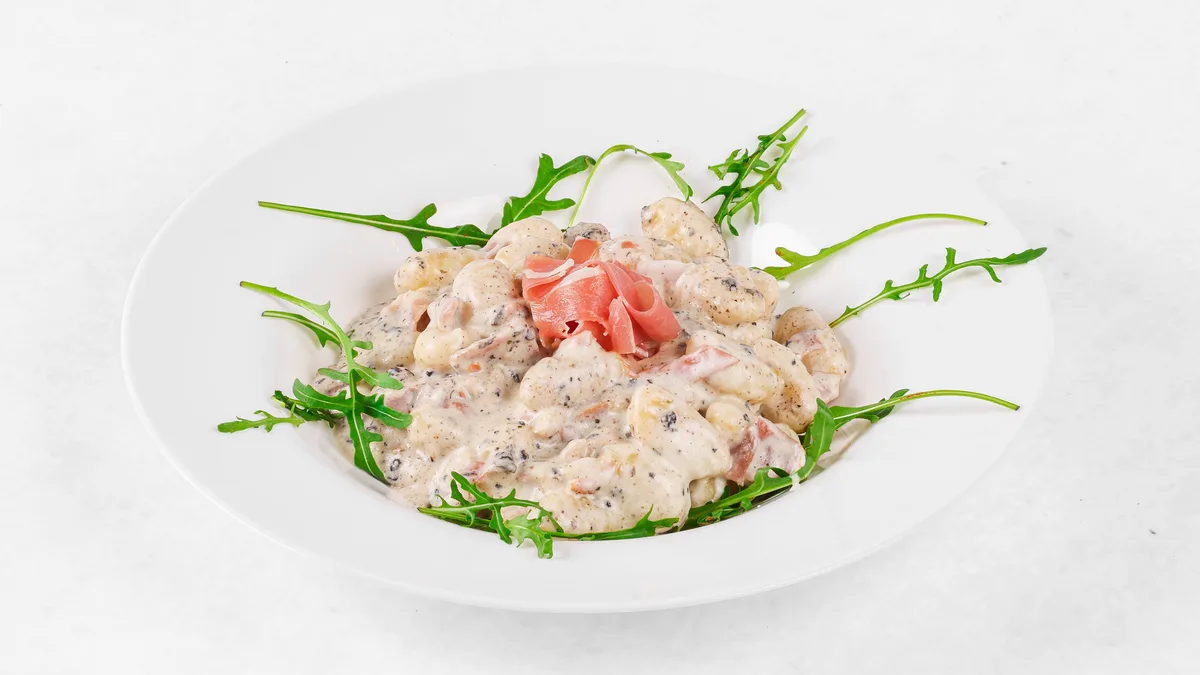 Istrian-style gnocchi (with truffles and prosciutto)