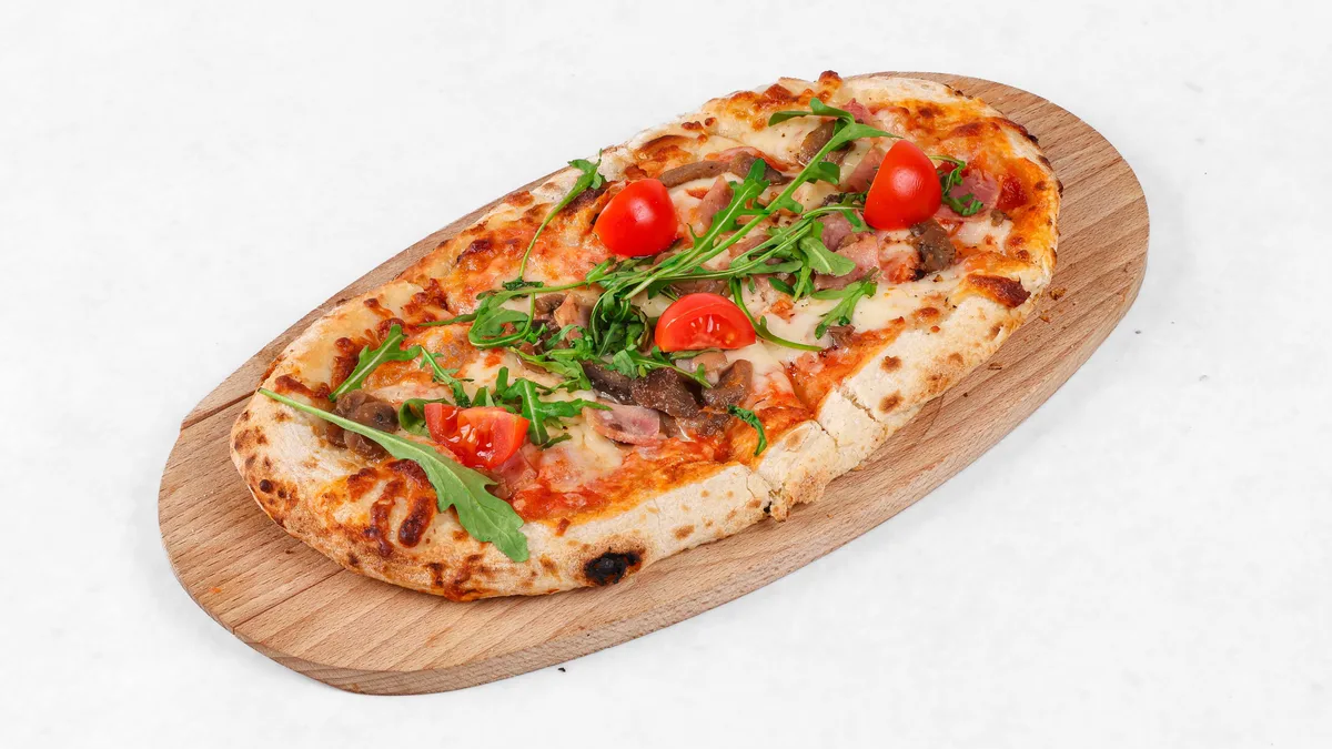 Pizzella mozzarella, ham and mushrooms (225 g)