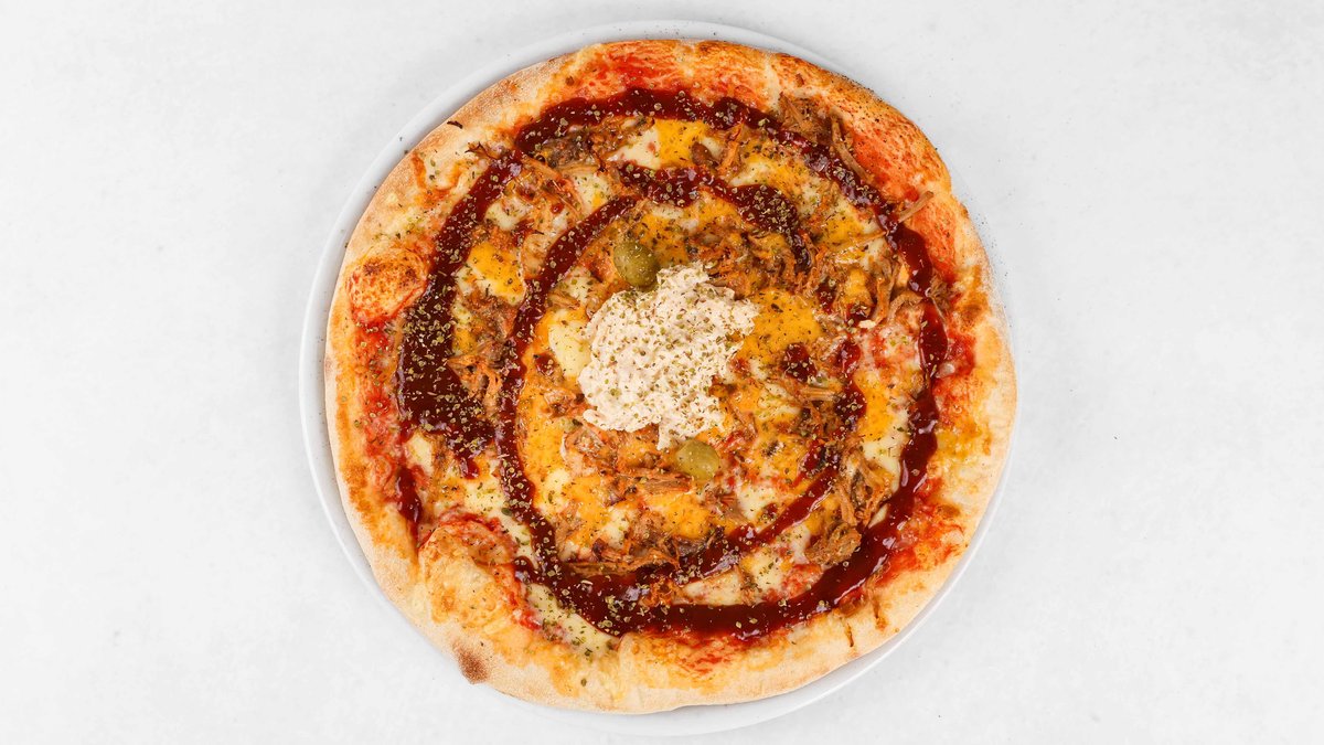 Pulled pork pizza