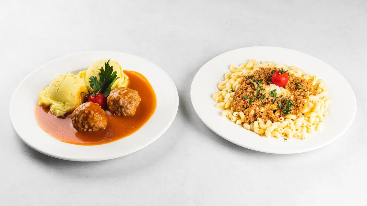Meni 1: Puranji golaž s svežimi šampinjoni, kremna polenta (slika je simbolična)
