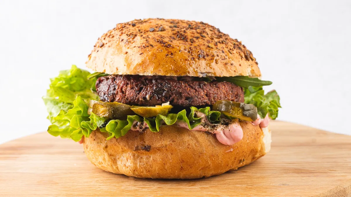 Red Bit Burger