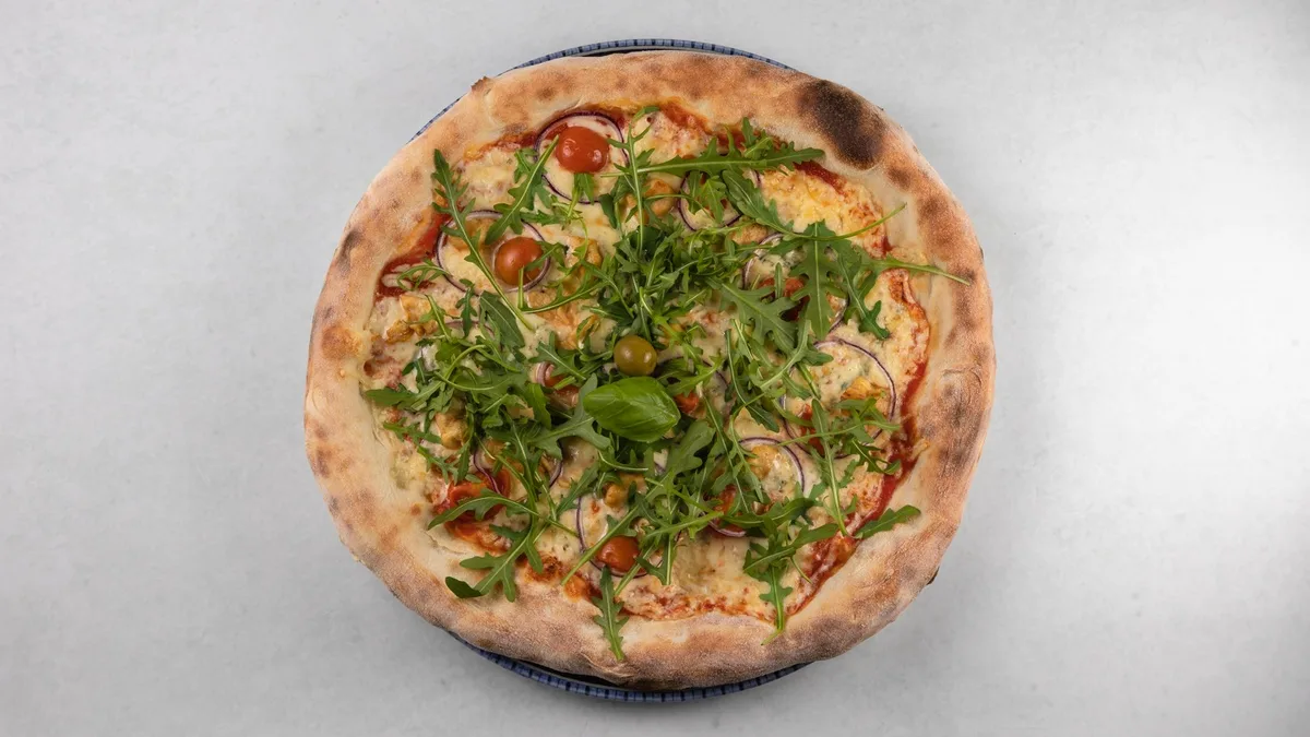 Pizza Pollo E Rucola