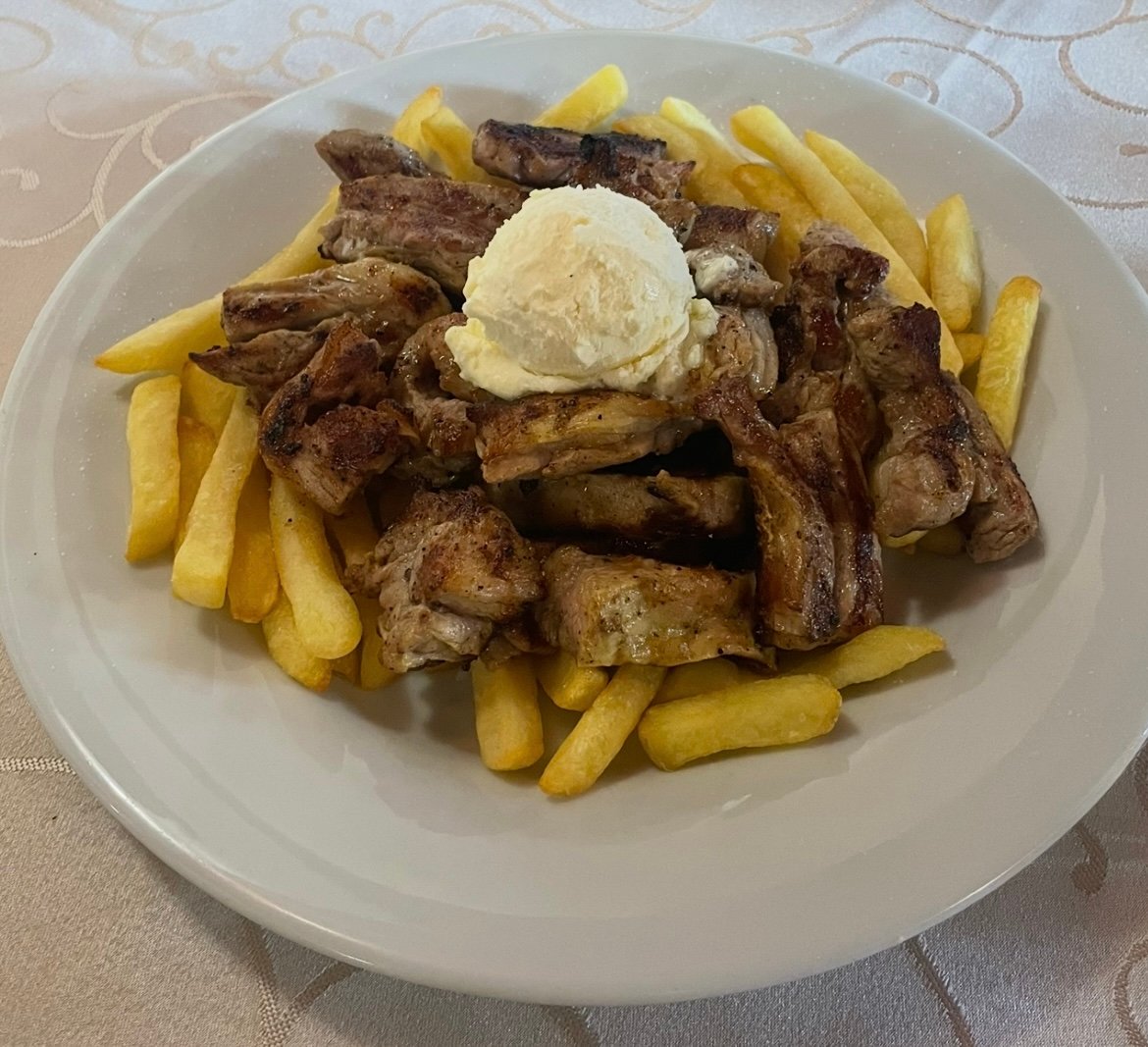 Otkostena rebarca na kajmaku 450g
