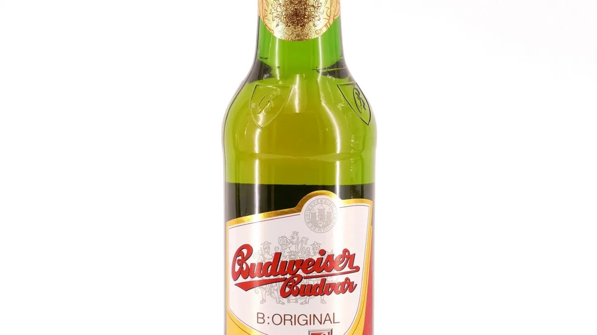 Budweiser Pivo 0.33L