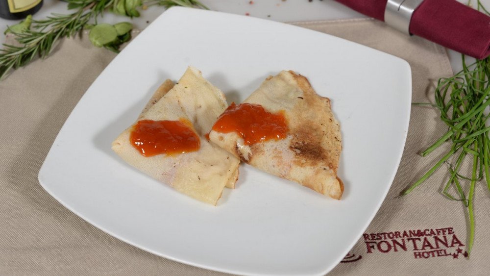 Palačinke sa pekmezom od kajsije