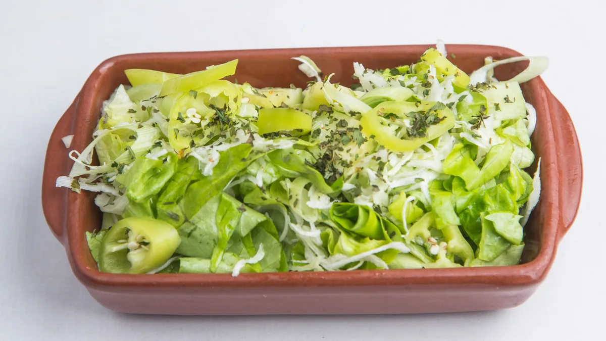 Balkan salata