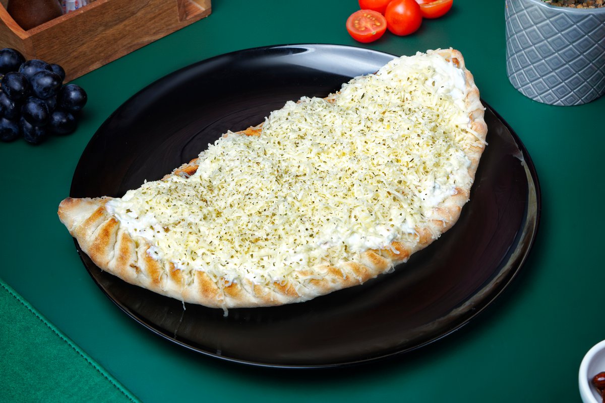Pizza Kalcone