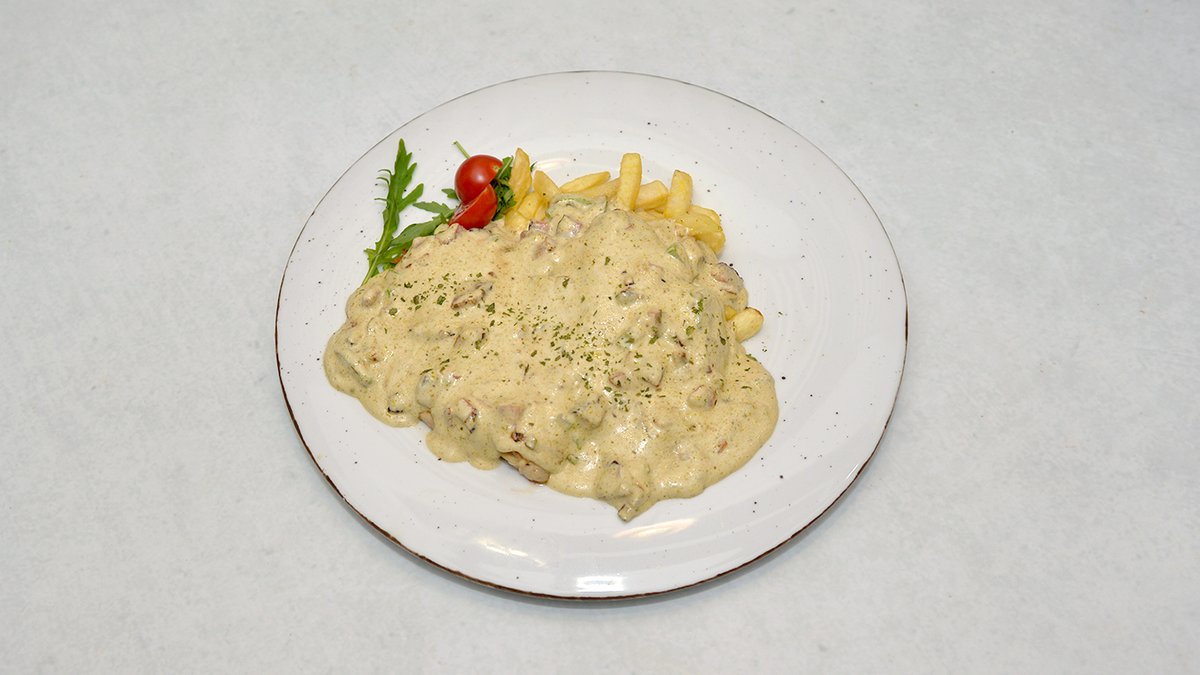 Piletina u pesto sosu