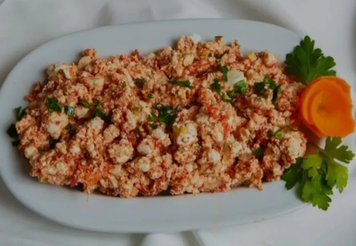 Pretrljana IZVOR salata 300g