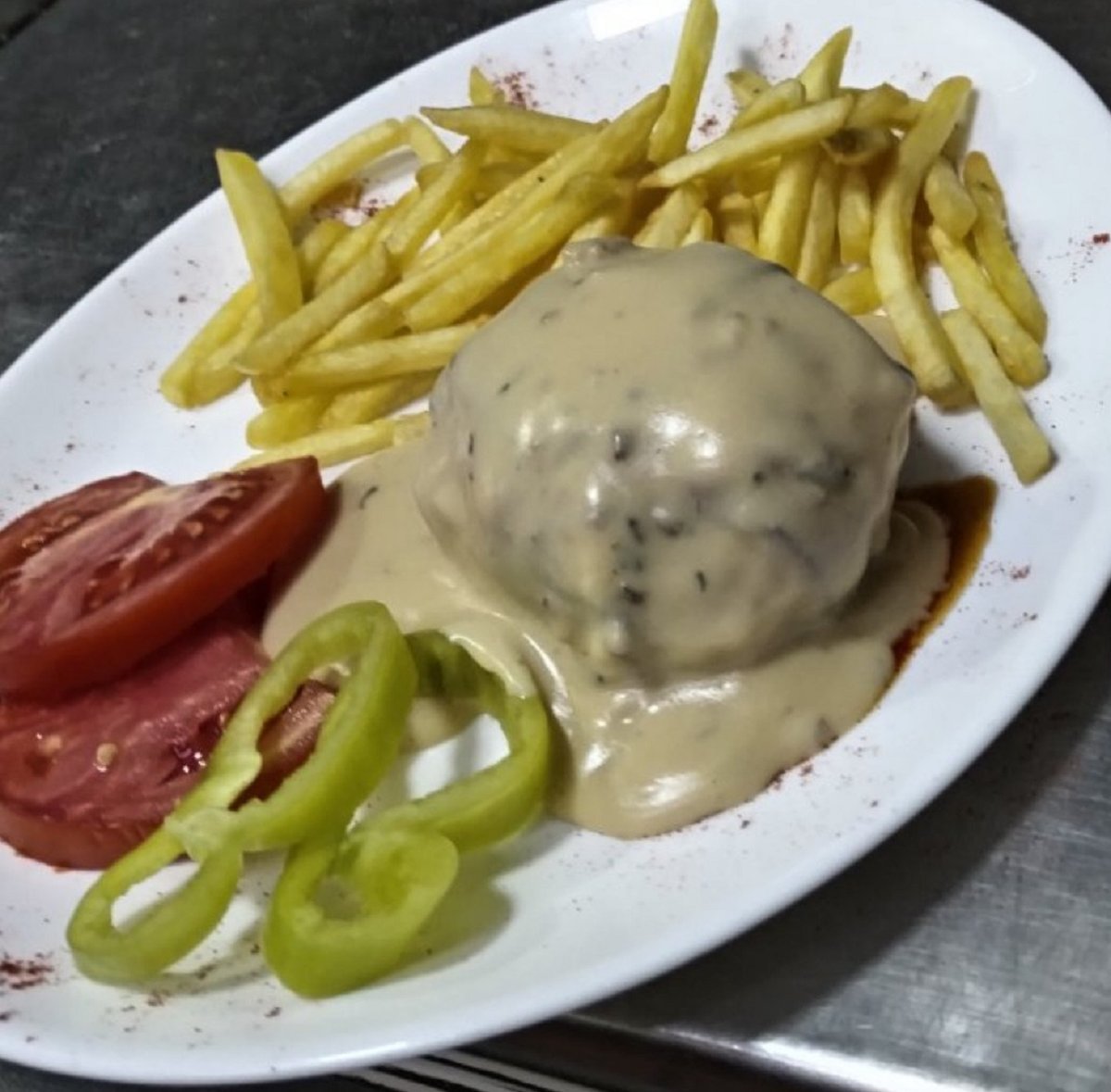 Svinjska čarolija u vrganj krem sosu 250g
