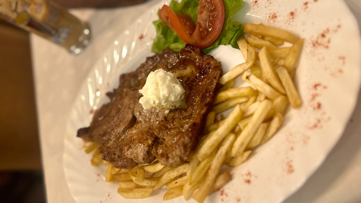 Svinjski vrat na kajmaku 300g