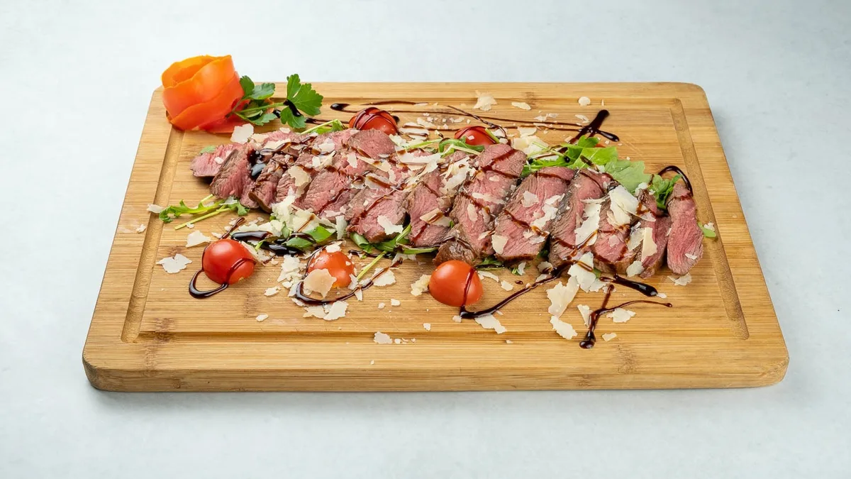 Biftek tagliata