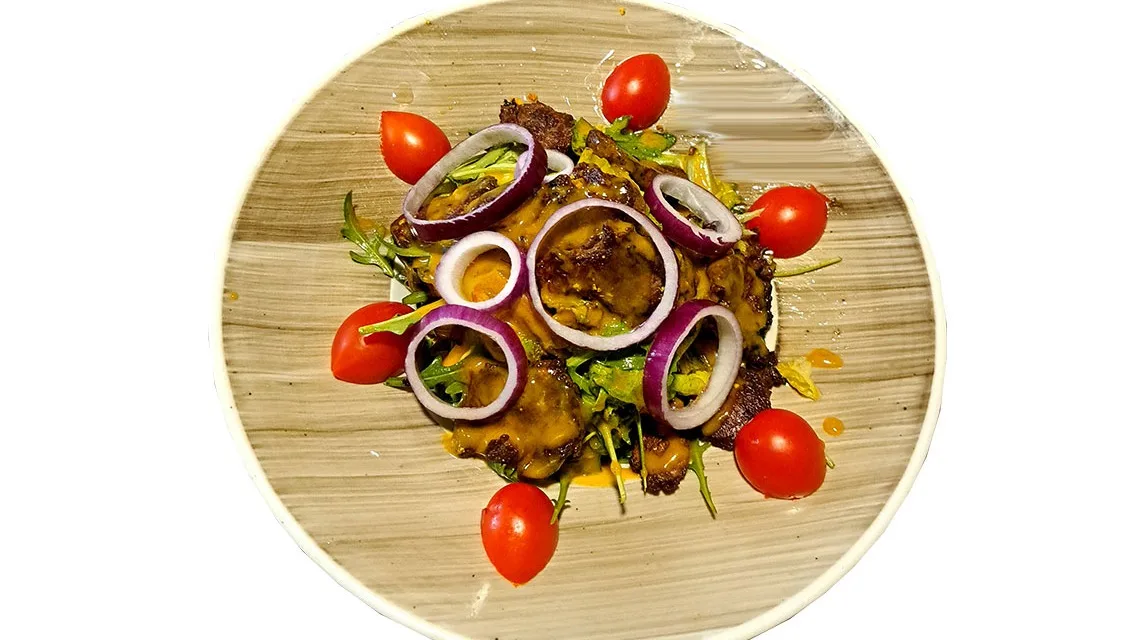Salata biftek