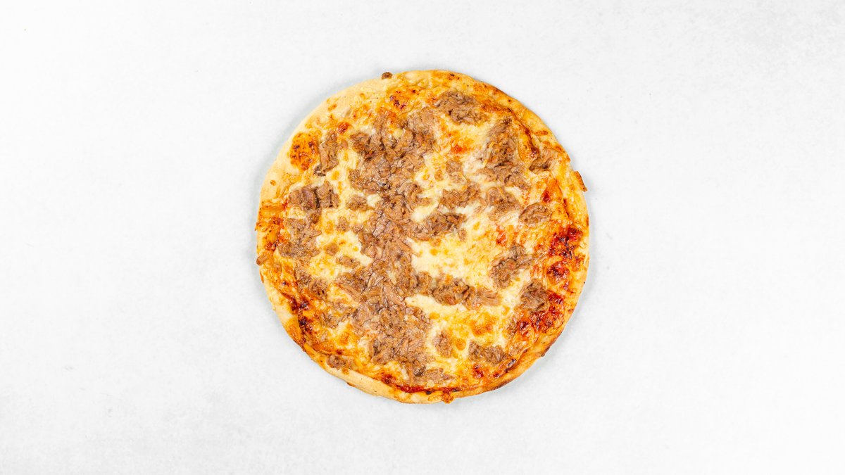 Tuna pizza