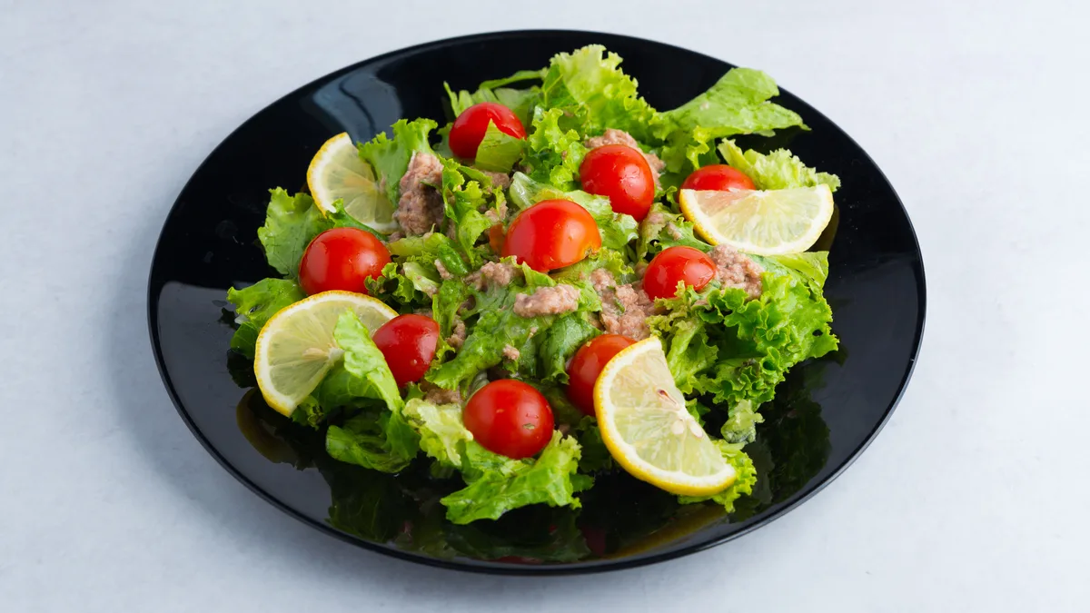 Tuna salata