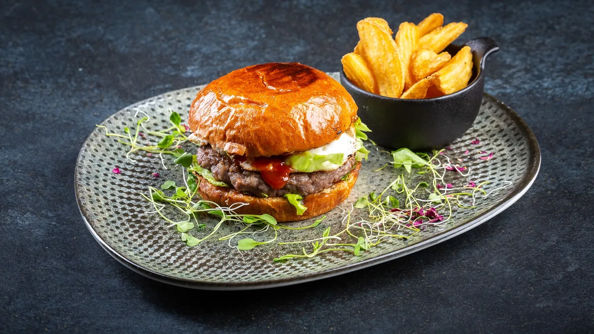 Classic burger