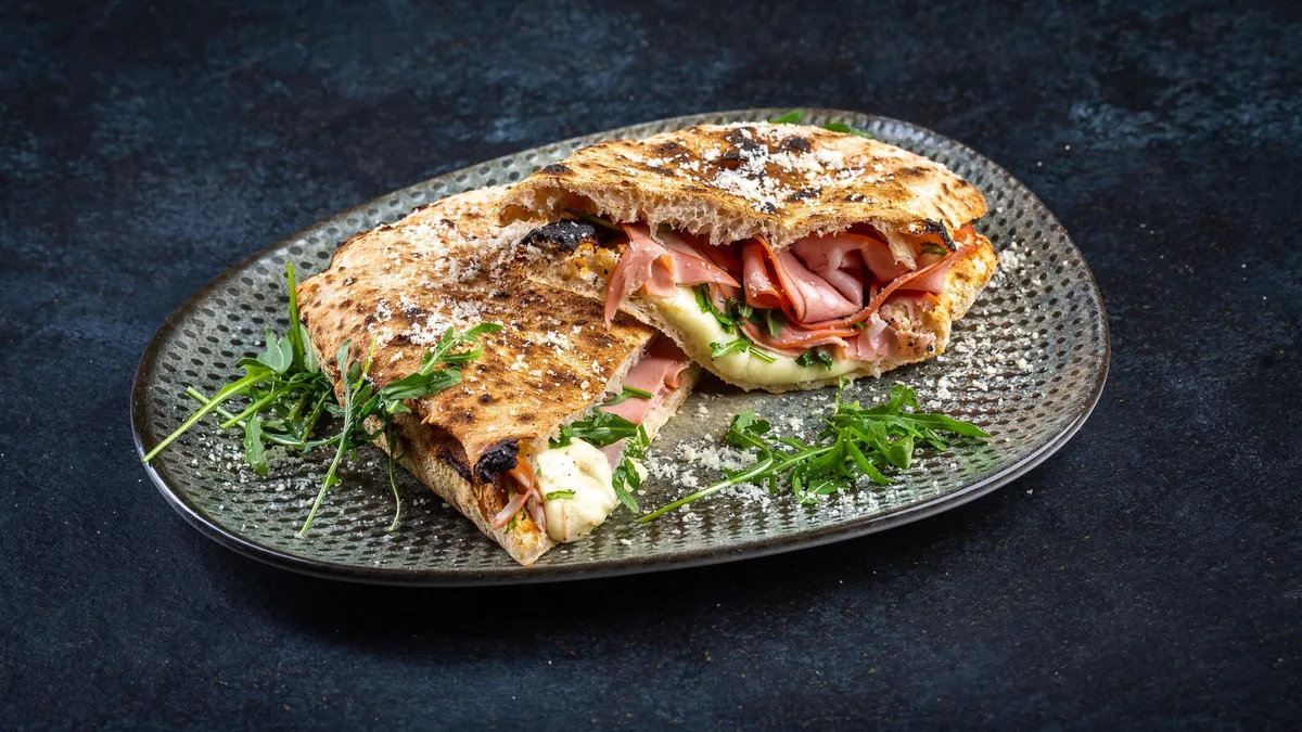 Panuozzo mortadella