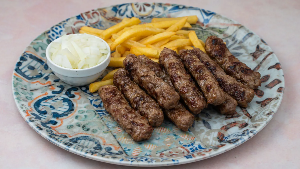 Ćevapi u lepinji
