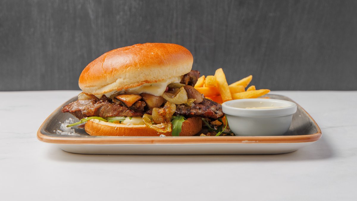Rib House Steak burger