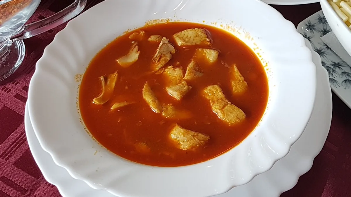 Filetirana riblja čorba za 2+ osobe