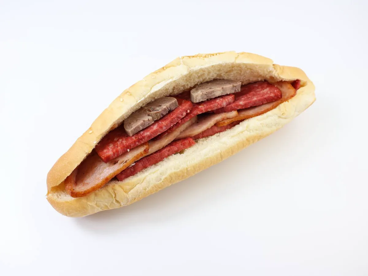 Qazi bilan hot-dog - o‘rtacha