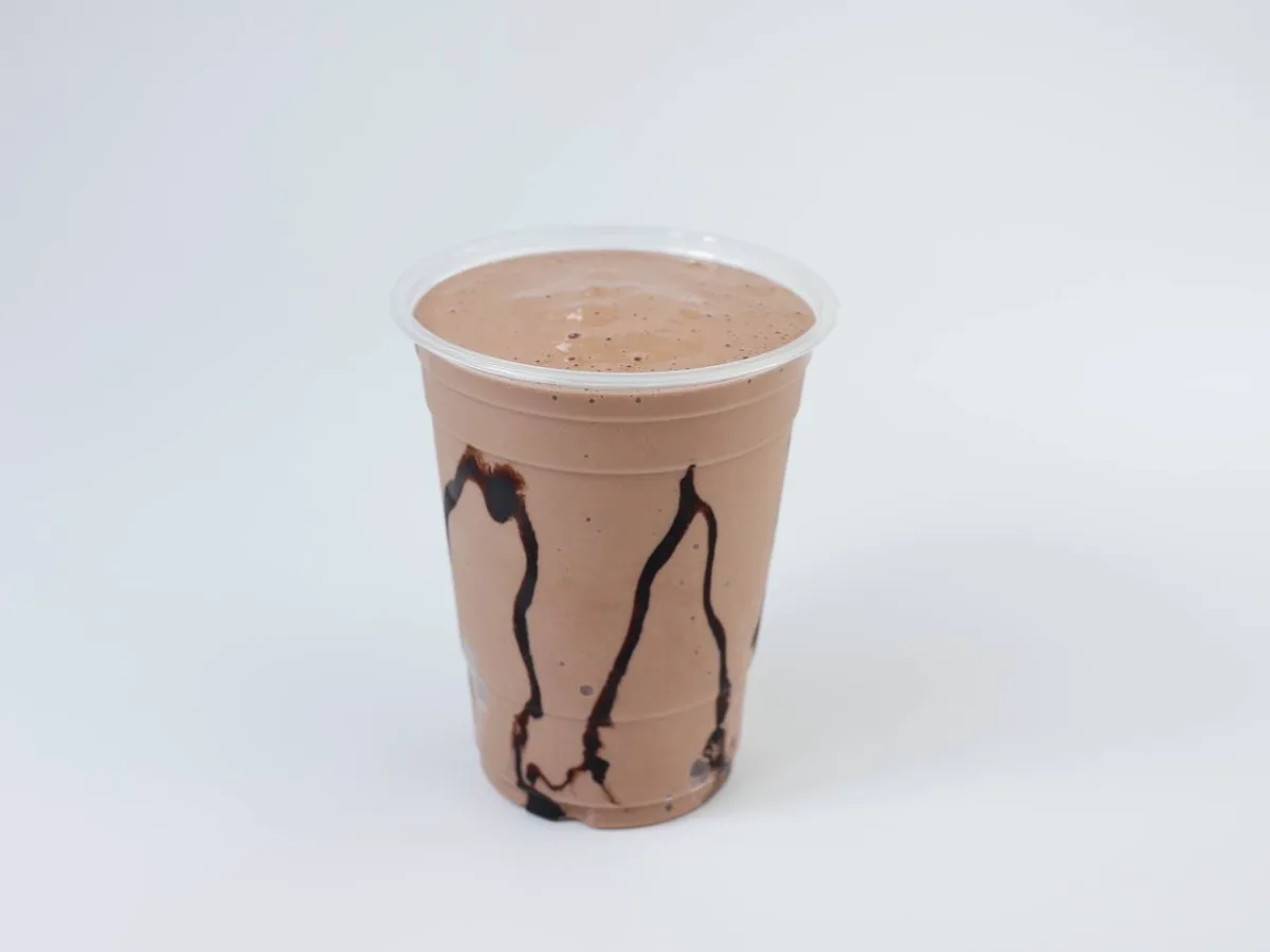 Qulupnayli milksheyk