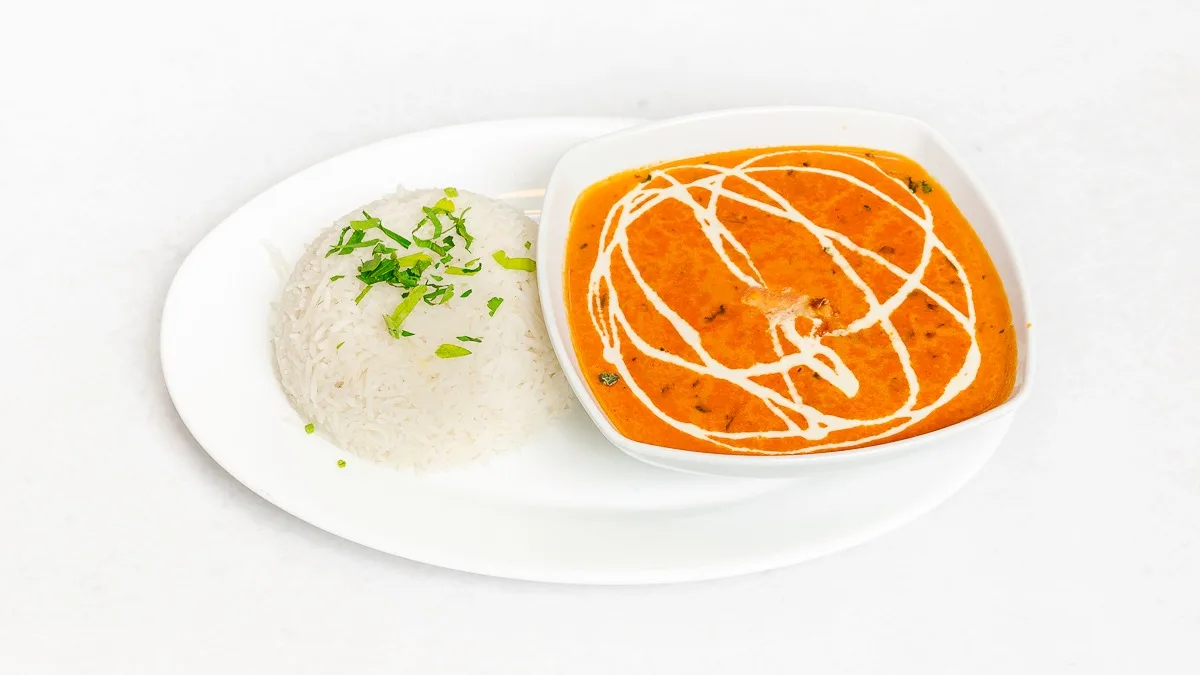 Piščanec v masleni omaki