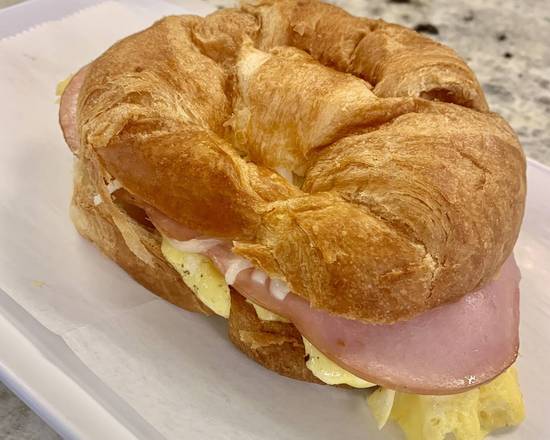 Ham, egg and cheese Croissant