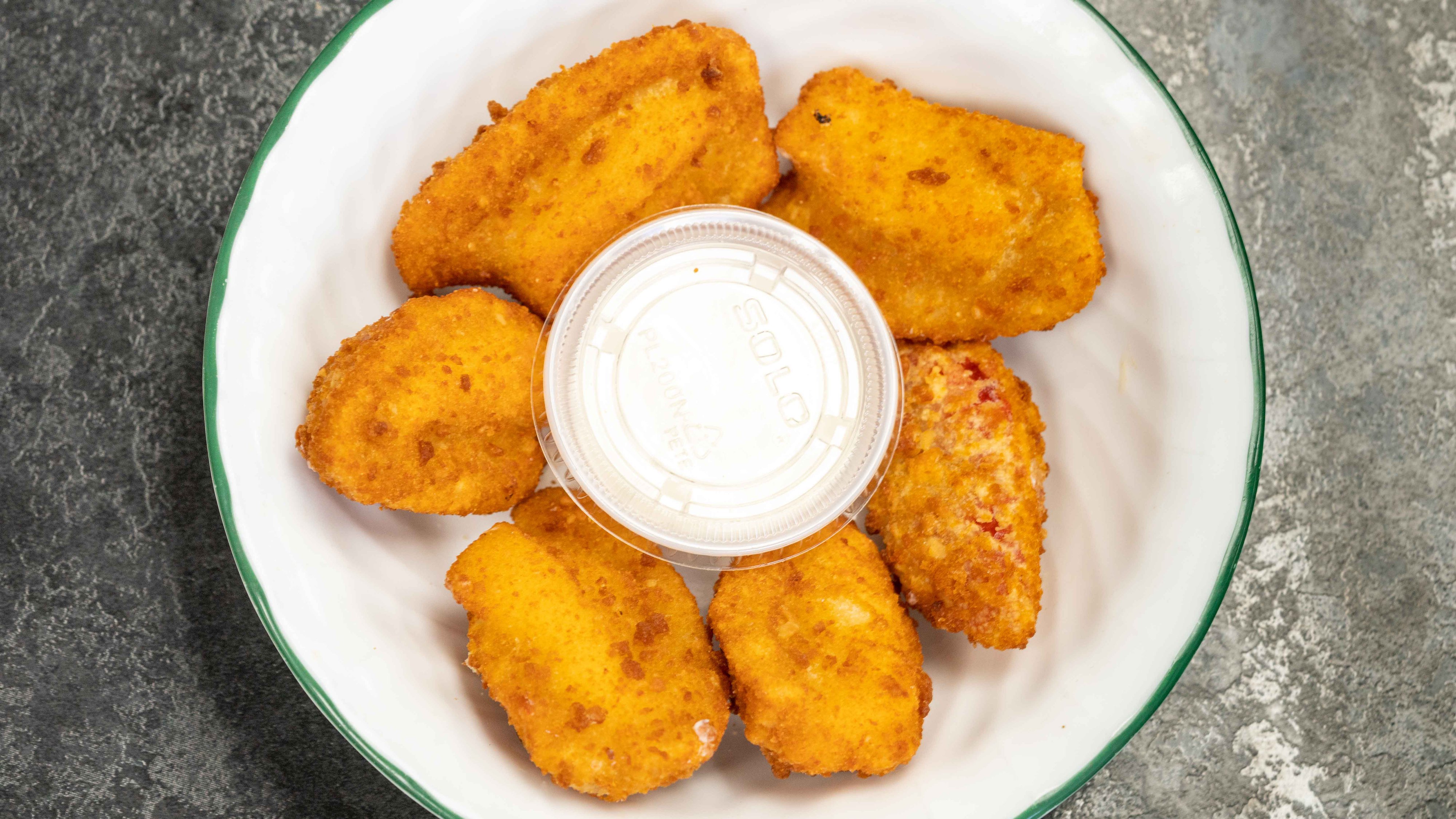 Jalapeño Poppers (7 Pieces)