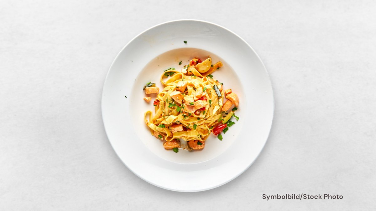 Tagliatelle con Salmone