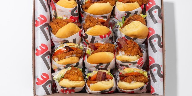 The Club Sliders