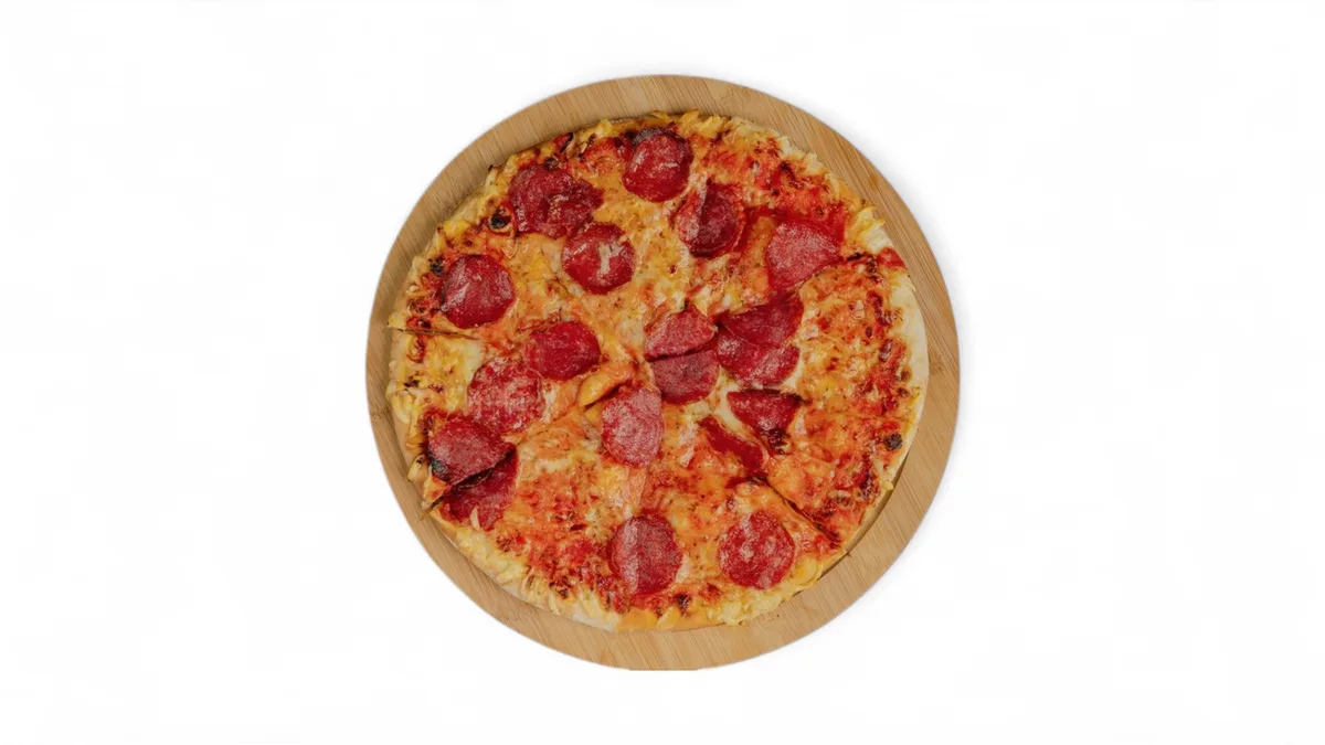 Pizza Salámová 630g.