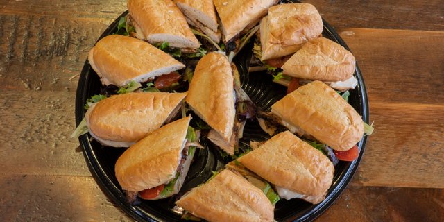 Freebird Chicken Sandwich Tray