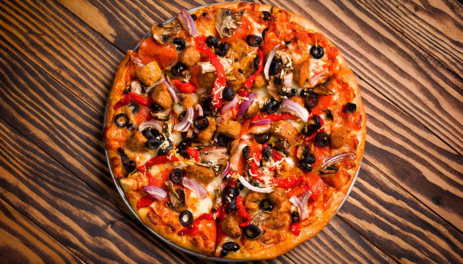 The Supreme's Pizza