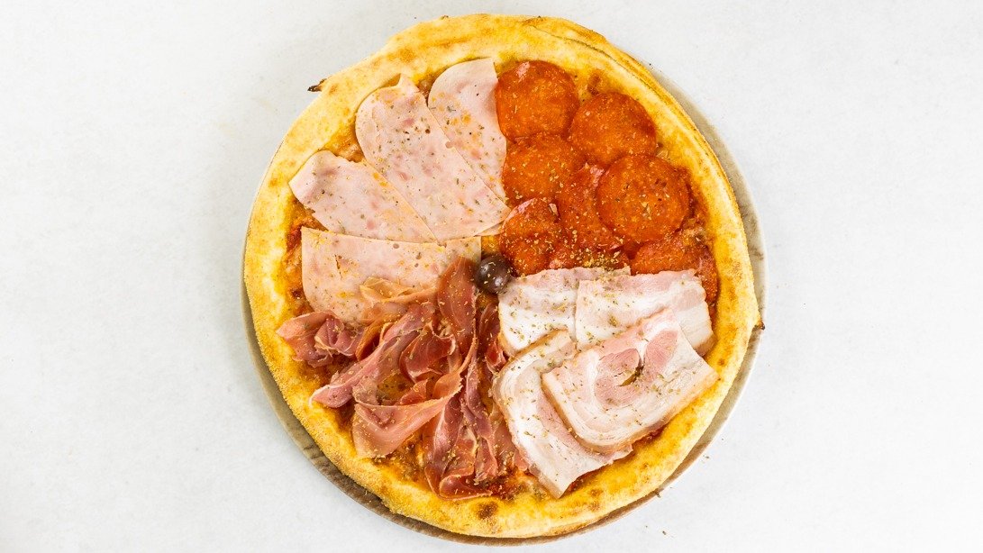 Pizza Quattro carni