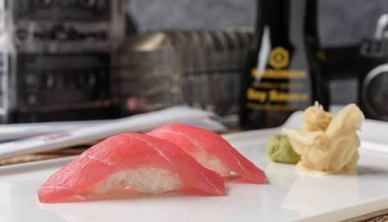 Tuna/Yellowfin Nigiri