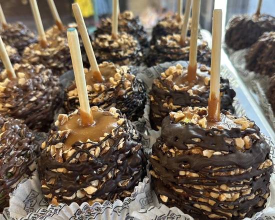 Caramel Apple with Almonds and Dark Chocolate