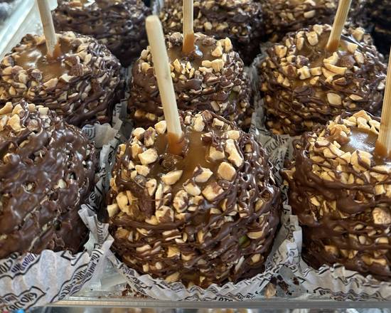 Caramel Apple with Almonds and Milk Chocolate