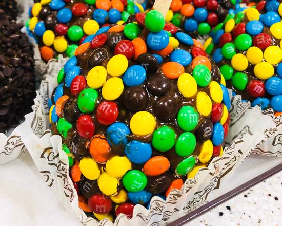 Caramel Apple with M and M's