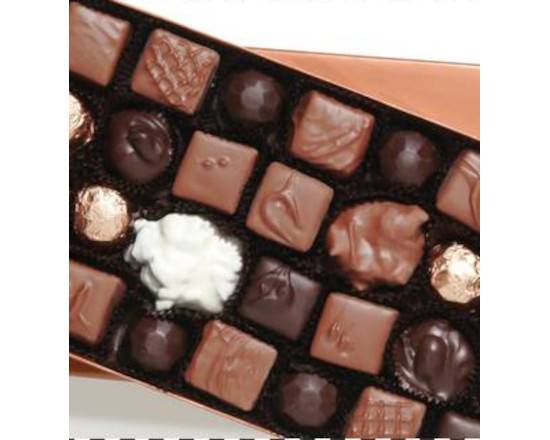 Gift Box Nut and Caramels