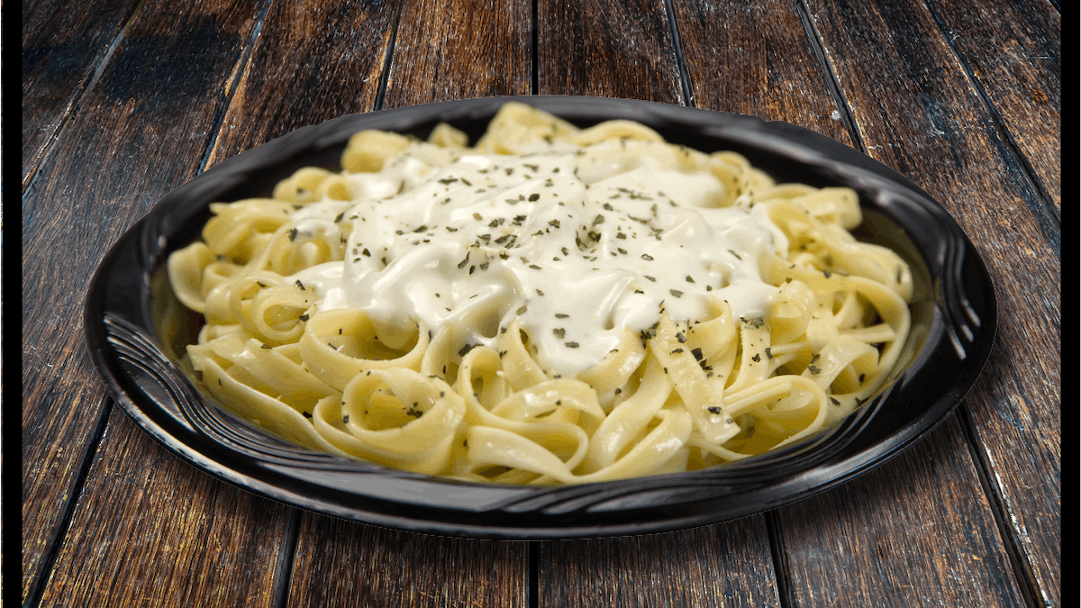 Fettuccine with Alfredo Sauce