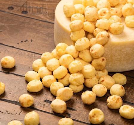 Cheese Bread - "Pao de Queijo" (12 Units)