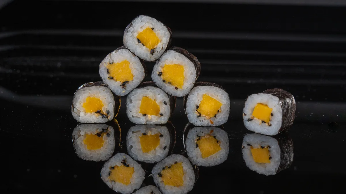Mango Vegetarian Maki Rolls