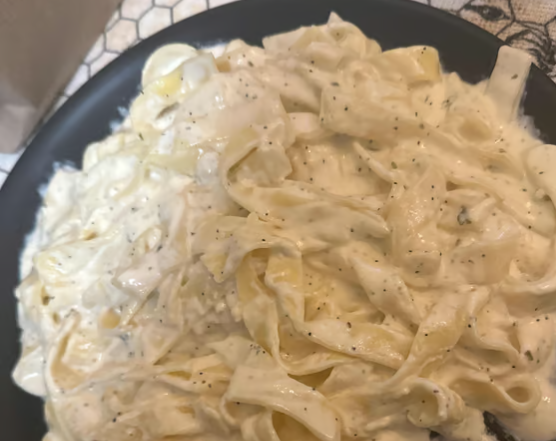 Fettuccine Alfredo