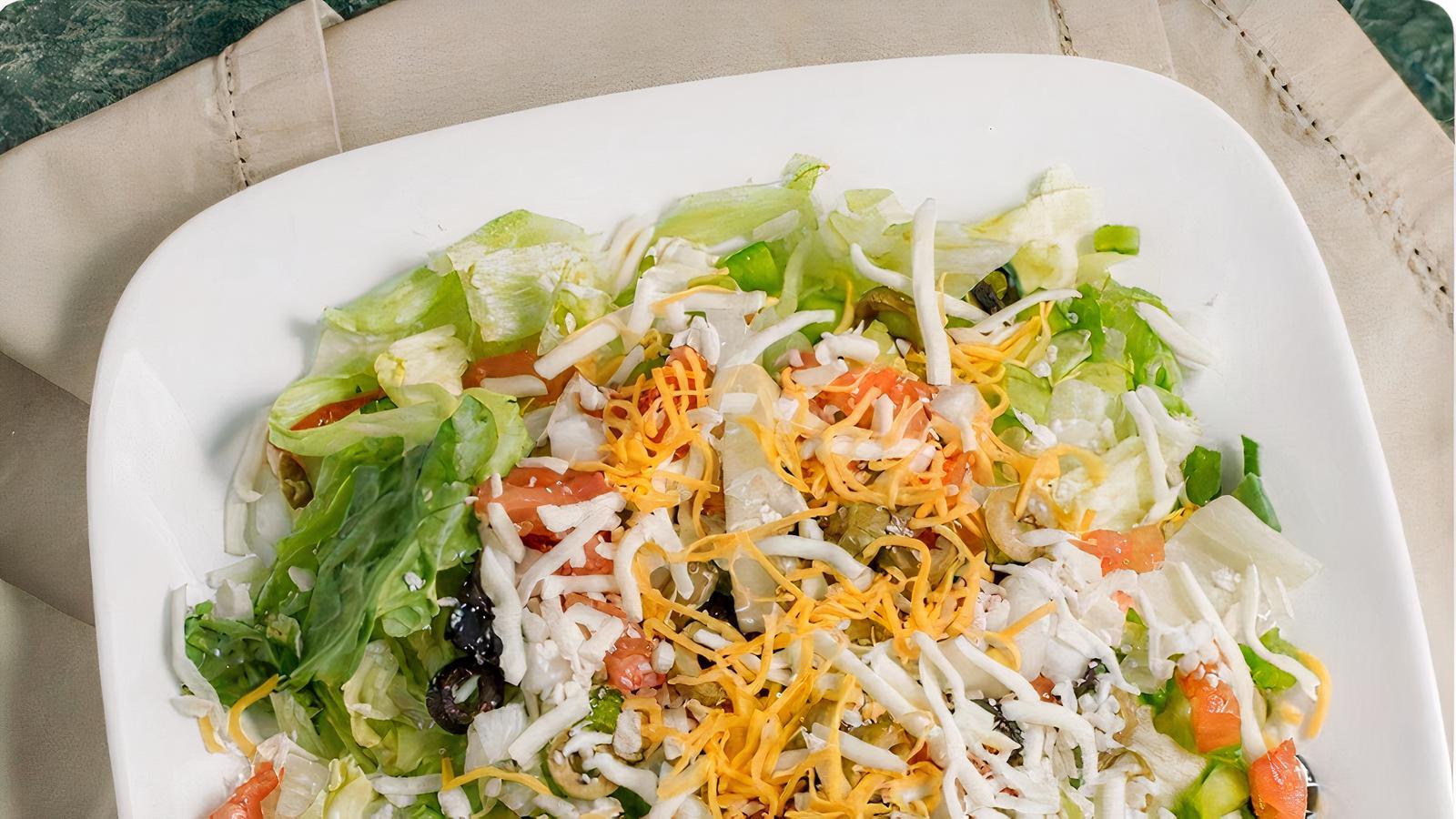 Roma House Salad