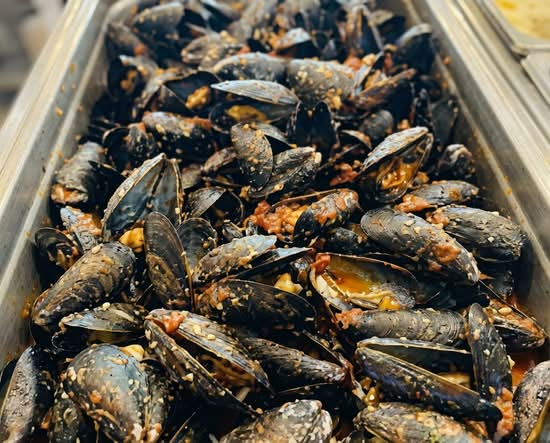 Mussels Marinara (Pasta Con Pesce (Pasta with Fish))