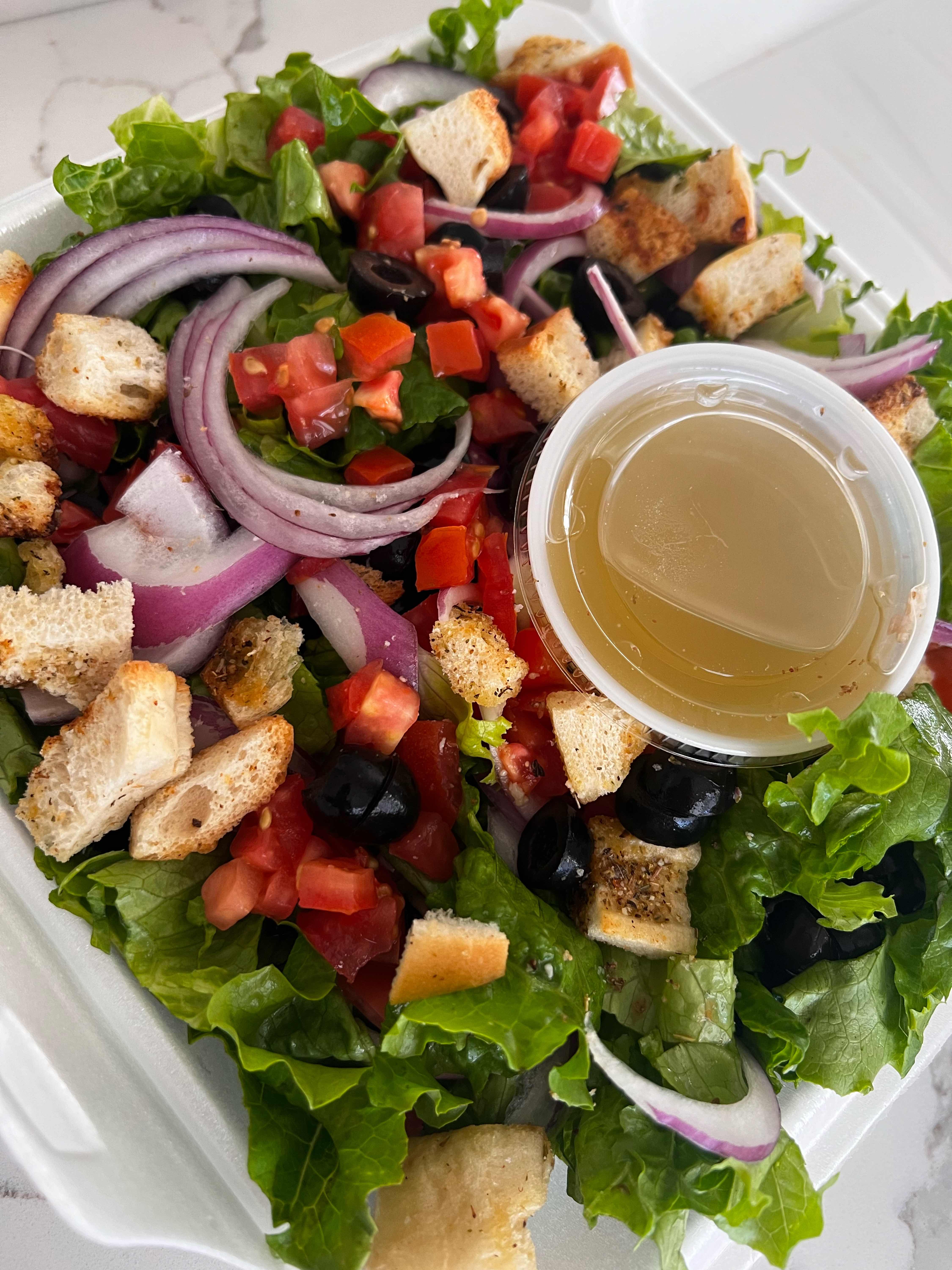 Romano's Salad - Large