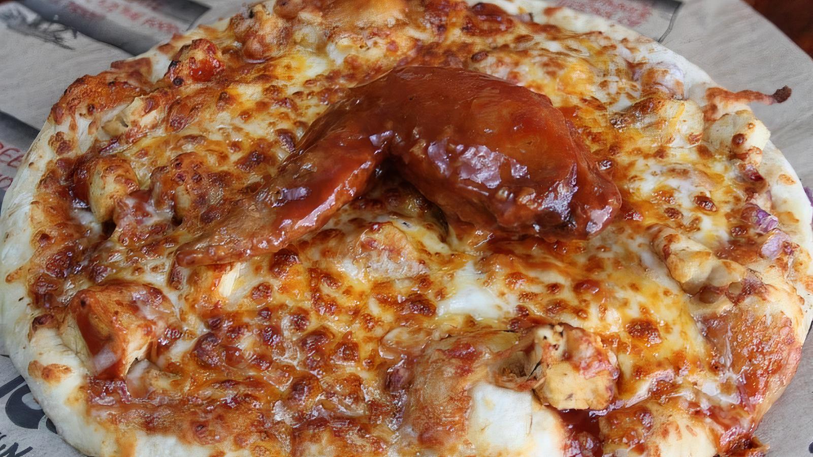 9" BBQ Chicken Pizza