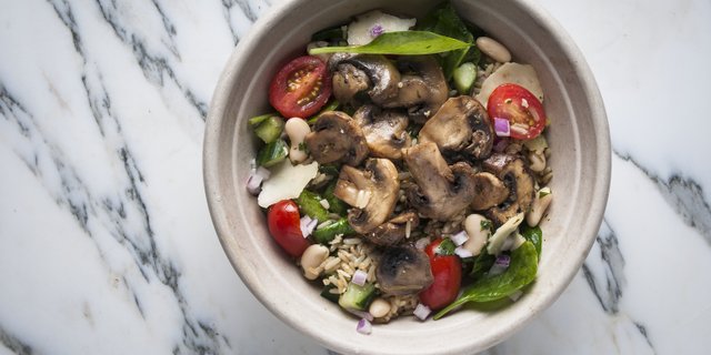 Mad Mega Bowl